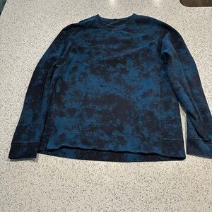 Lululemon athletic sweater